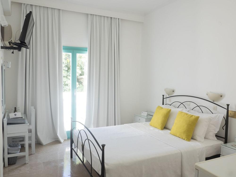 חריסי אקטי Amaryllis Beach Hotel מראה חיצוני תמונה
