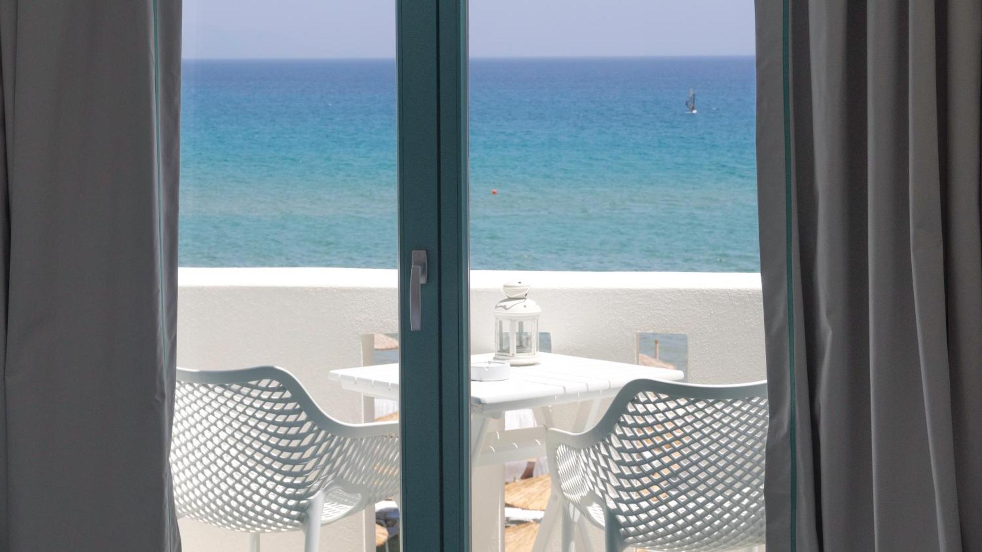 חריסי אקטי Amaryllis Beach Hotel חדר תמונה