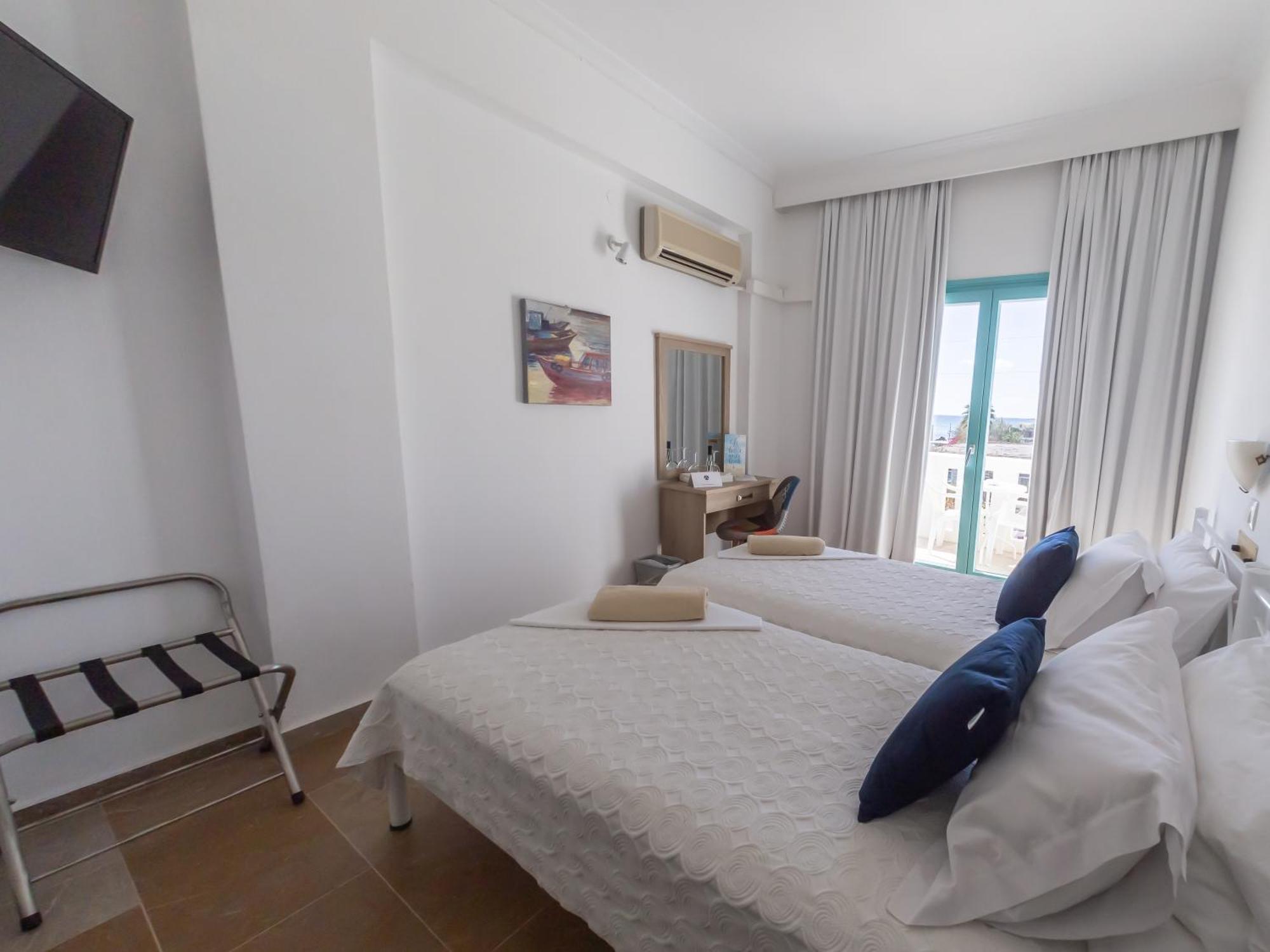 חריסי אקטי Amaryllis Beach Hotel חדר תמונה